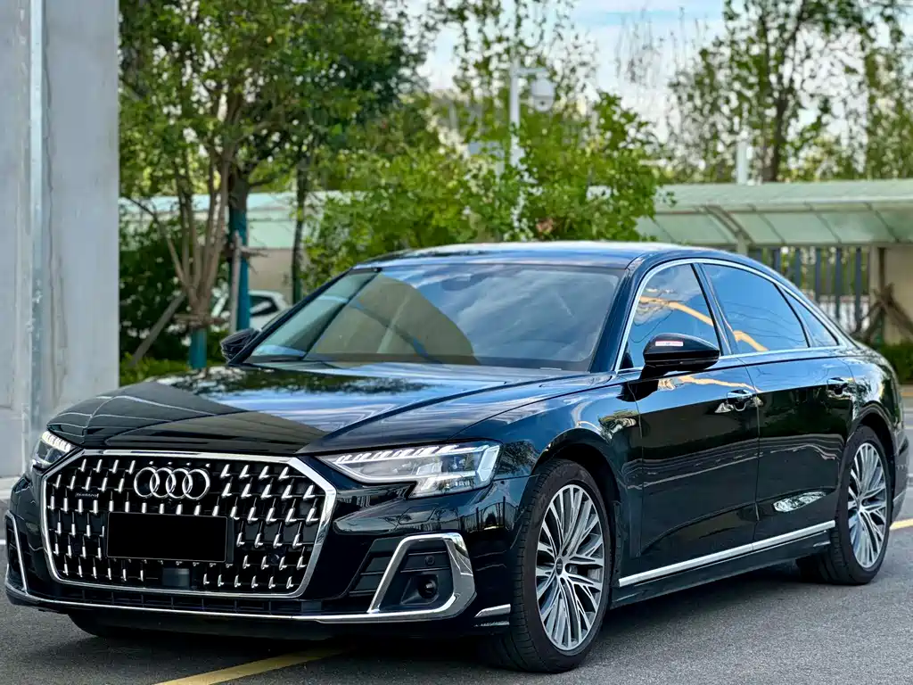 Audi A8 2023