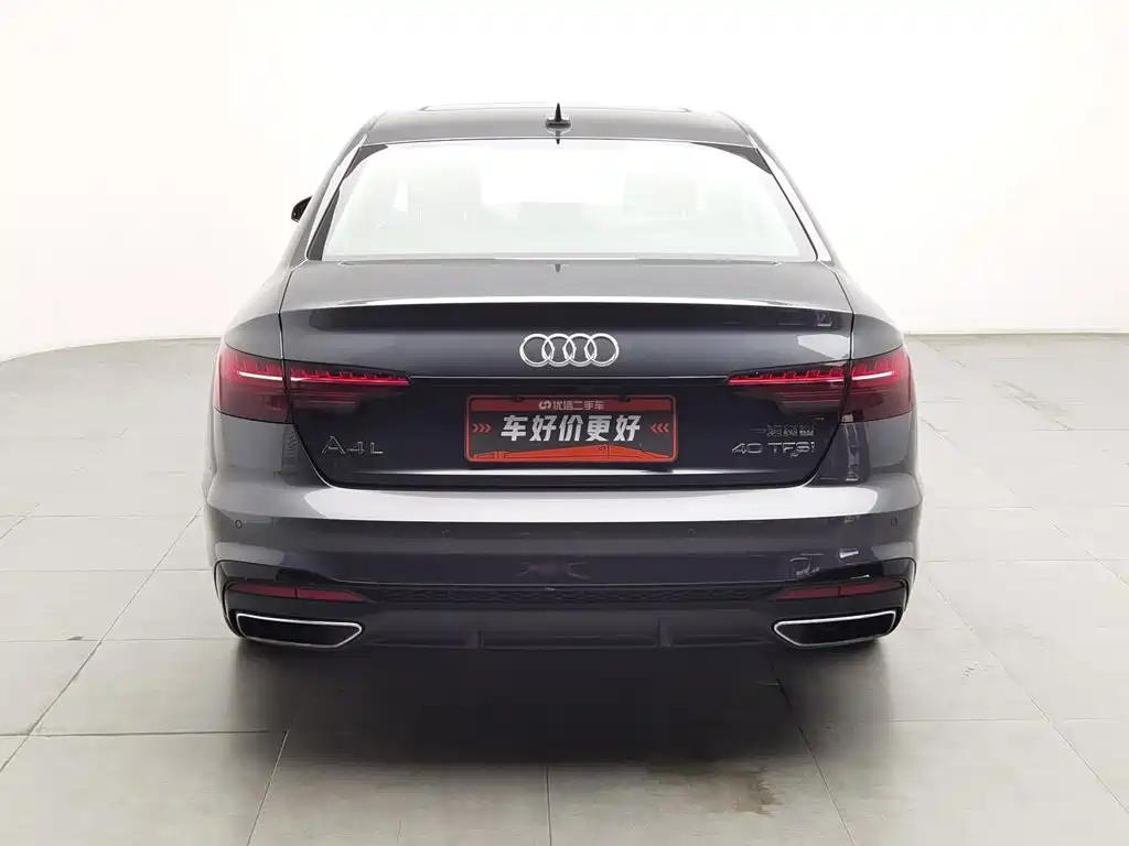Audi A4 2022