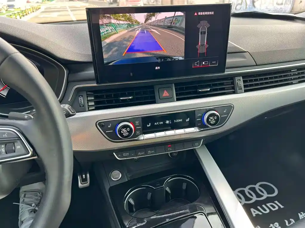Audi A4 2021