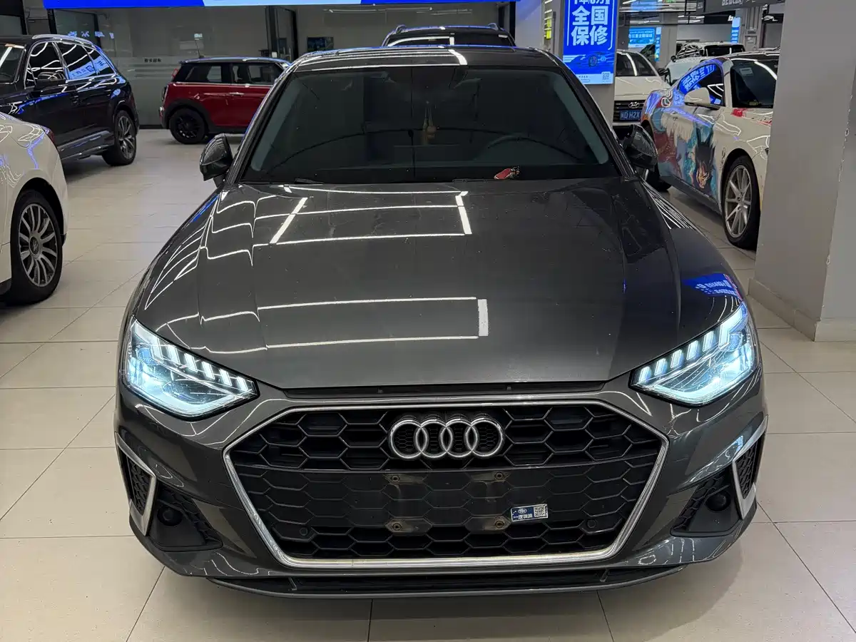 Audi A4 2021