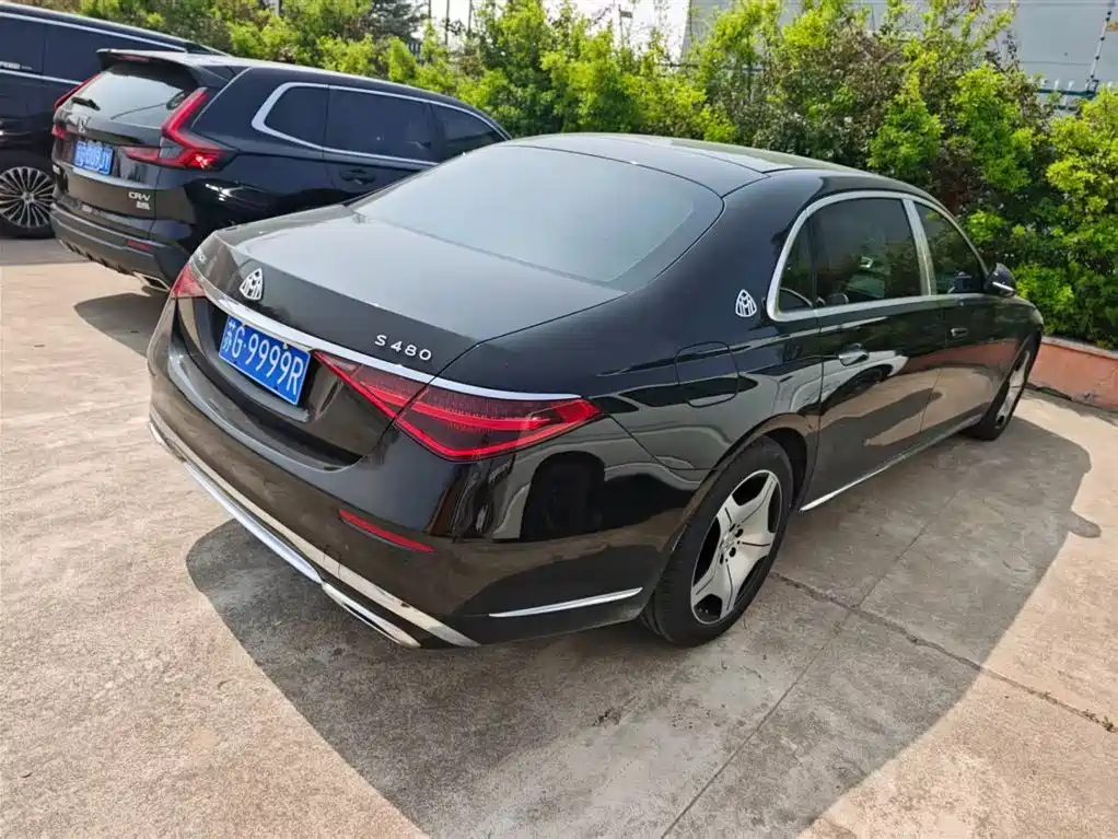 Mercedes-Benz Maybach S-Класс 2022