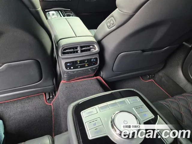 Genesis G80 2023