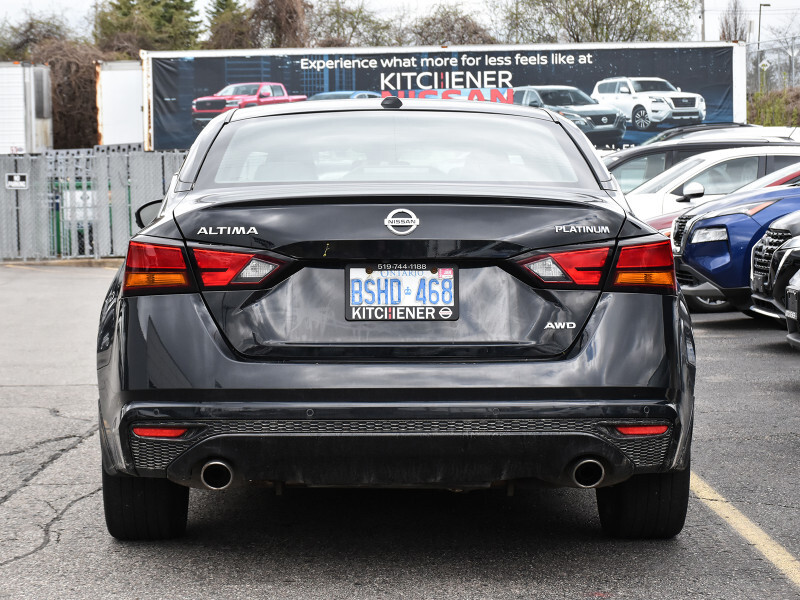 Nissan Altima 2021