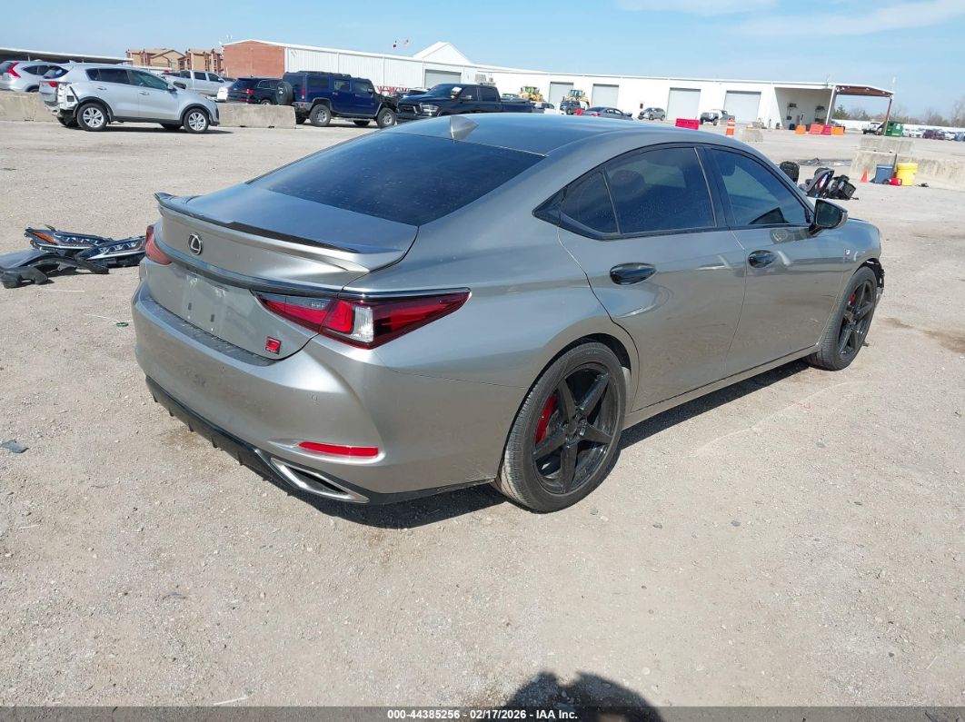 Lexus ES 2021