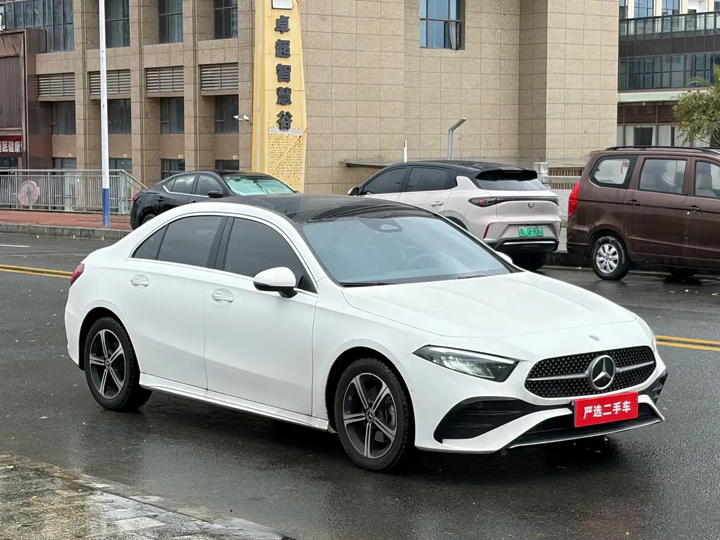 Mercedes-Benz A-Класс 2024