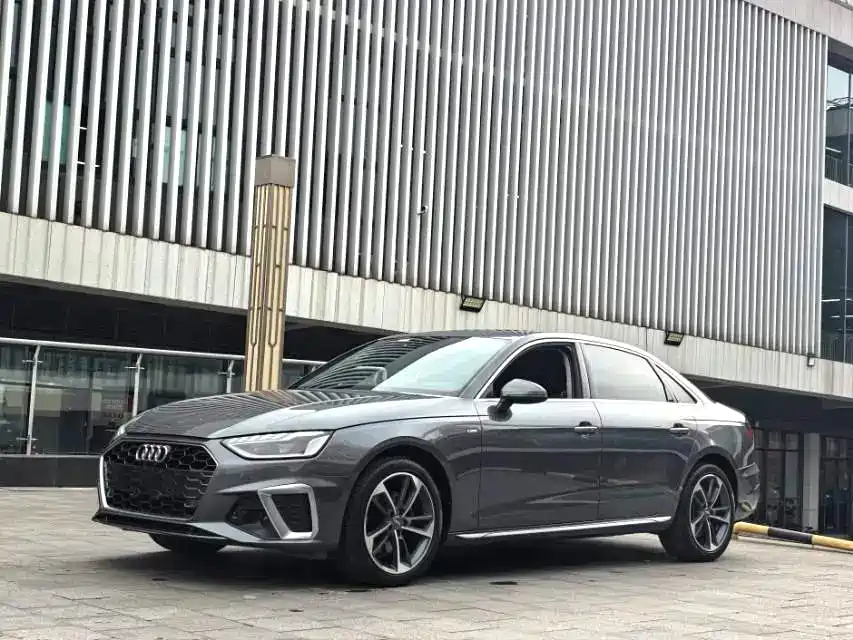 Audi A4 2021