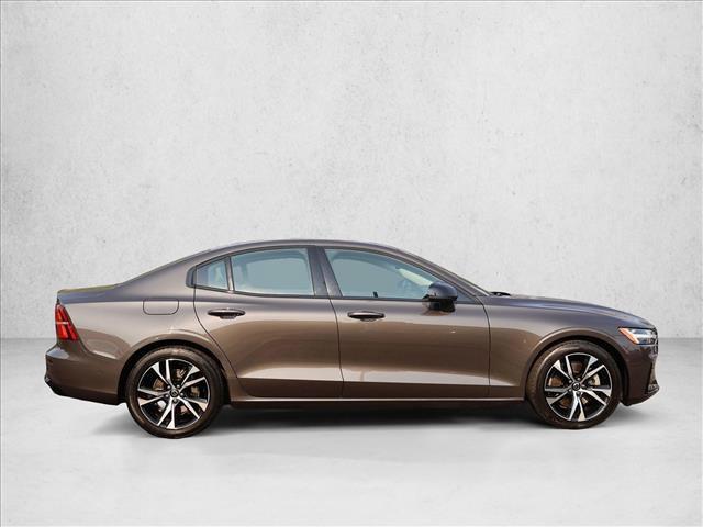 Volvo S60 2024