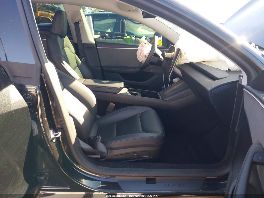 Tesla Model 3 2025