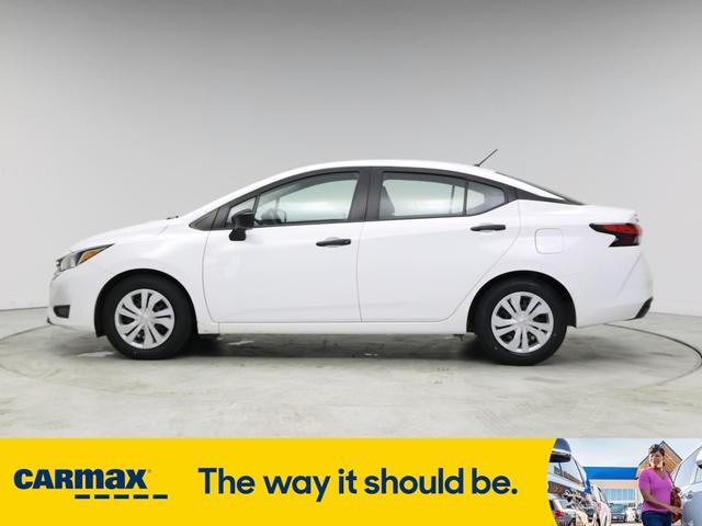 Nissan Versa 2023