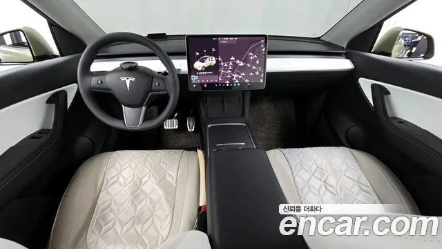 Tesla Model Y 2021
