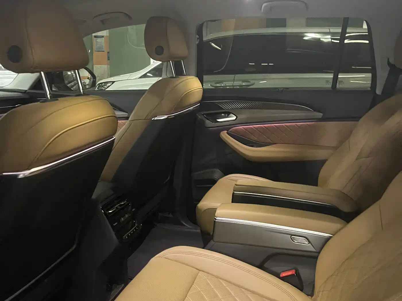 Audi Q6 2024