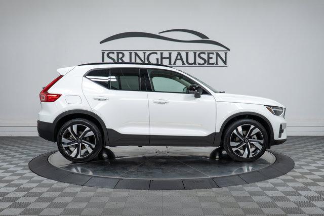 Volvo XC40 2023