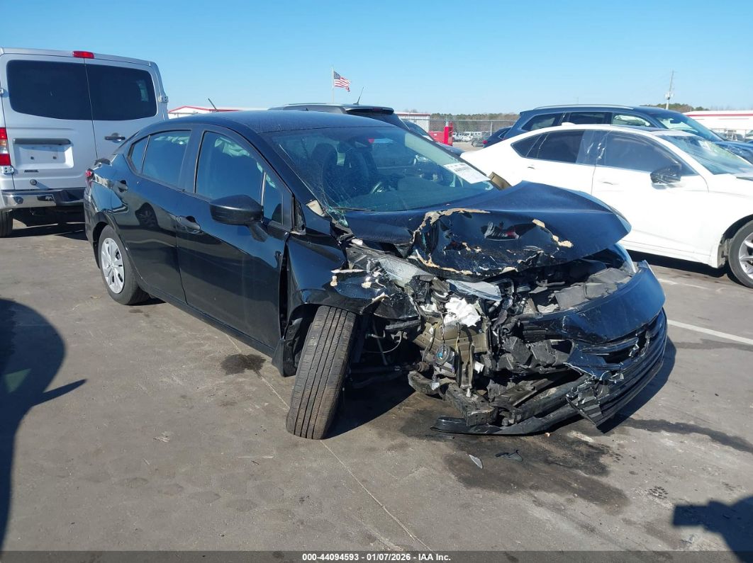 Nissan Versa 2023