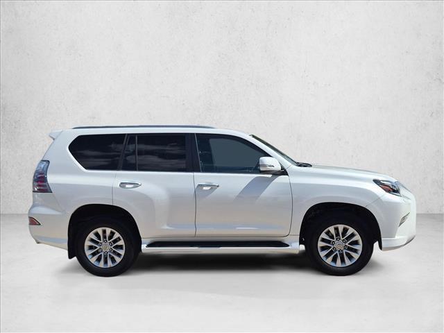 Lexus GX 2021