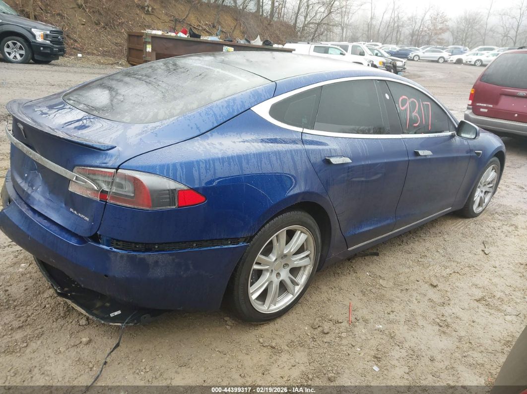 Tesla Model S 2021