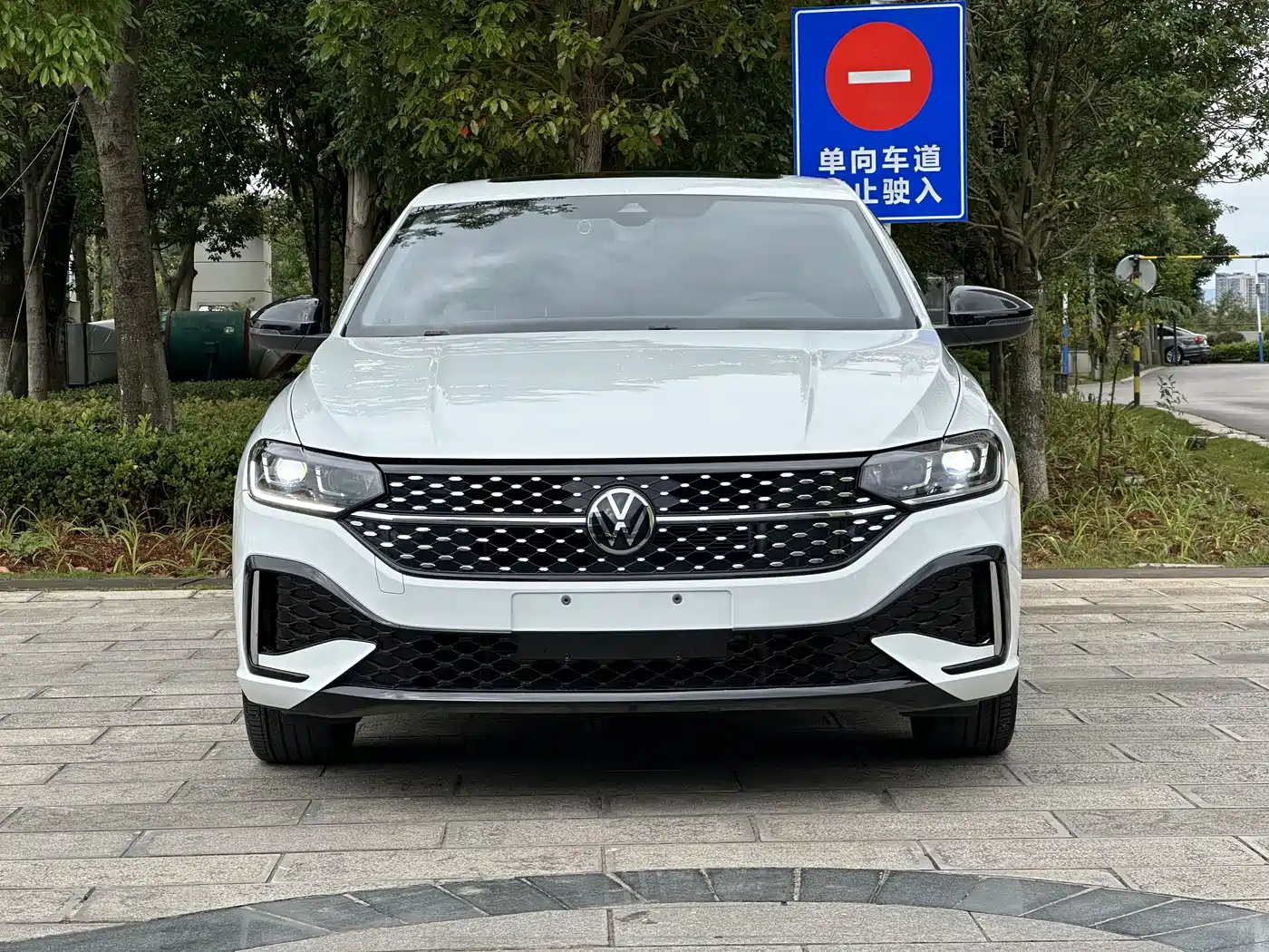 Volkswagen Lavida 2024