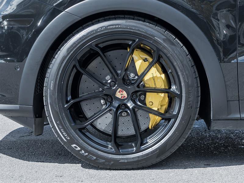 Porsche Cayenne 2025