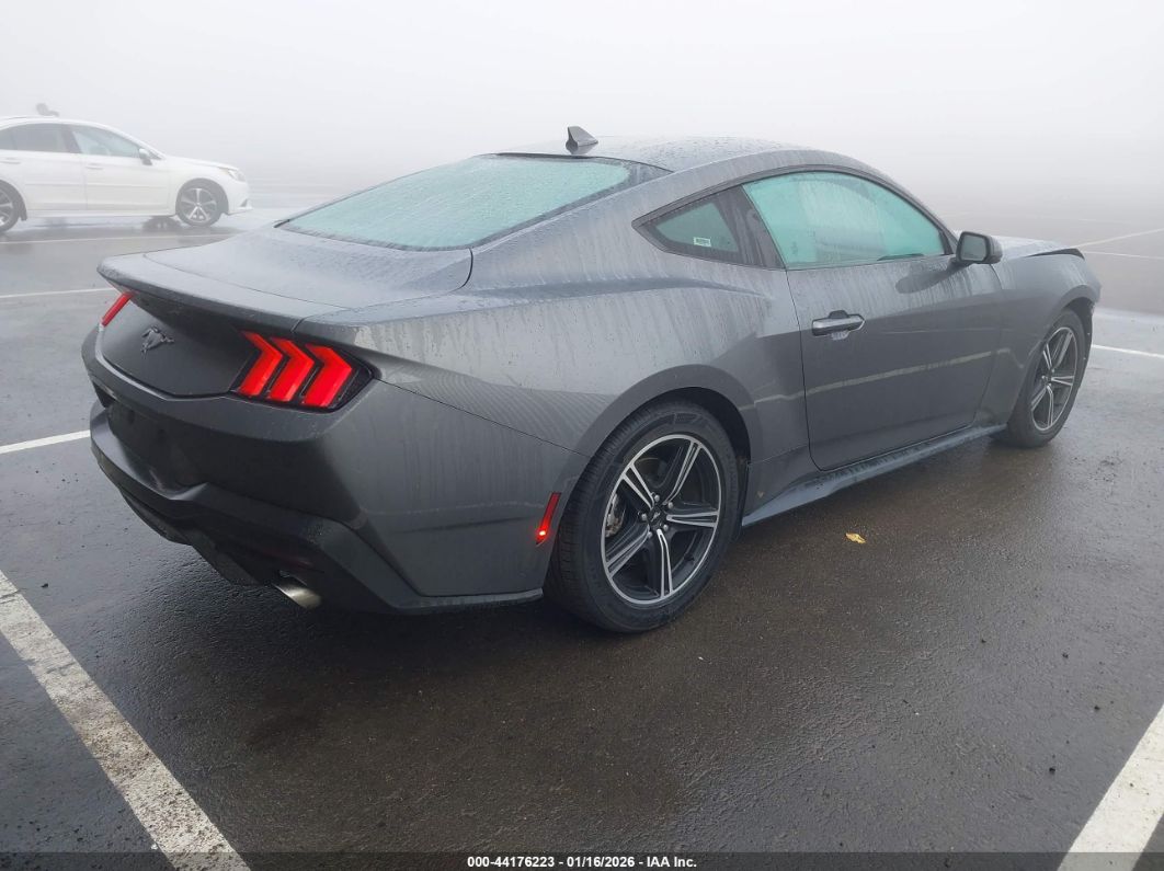 Ford Mustang 2024