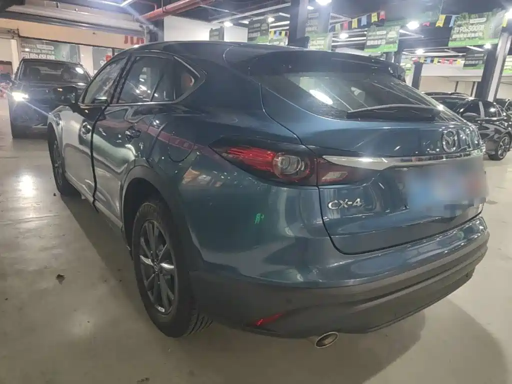 Mazda CX-4 2021