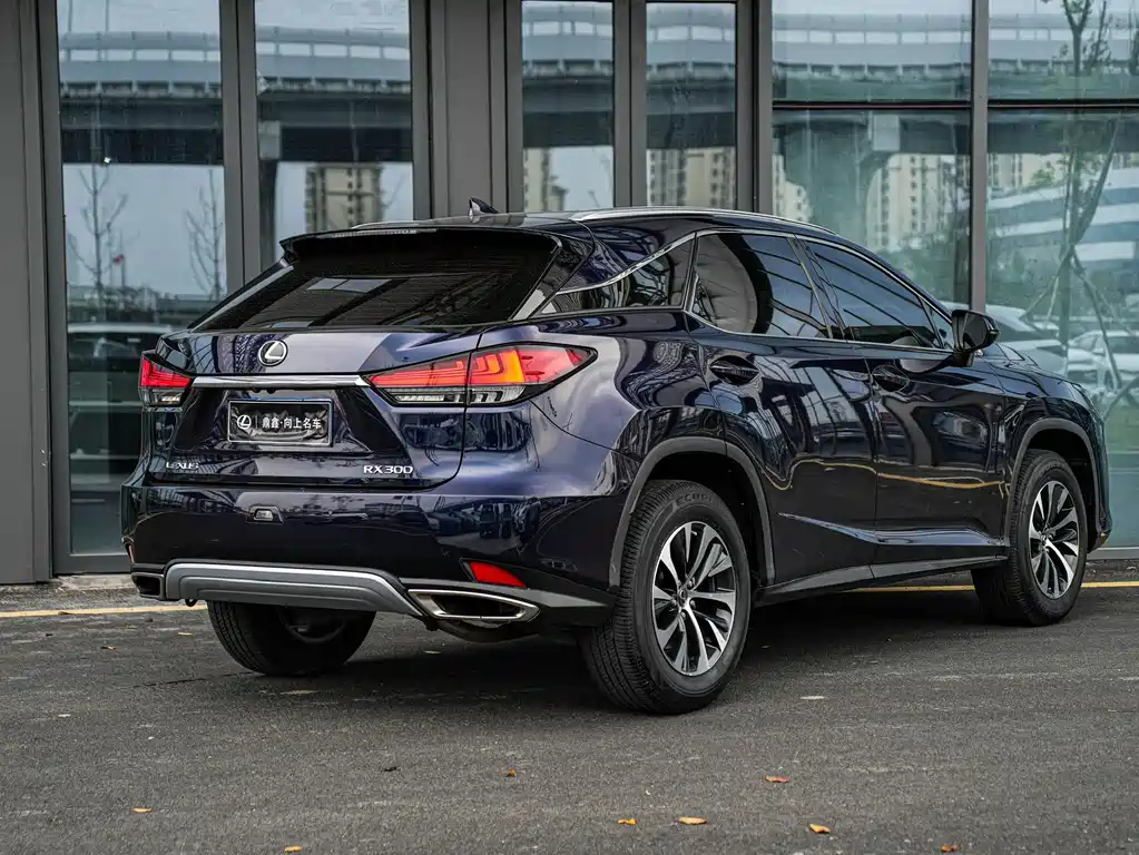 Lexus RX 2020