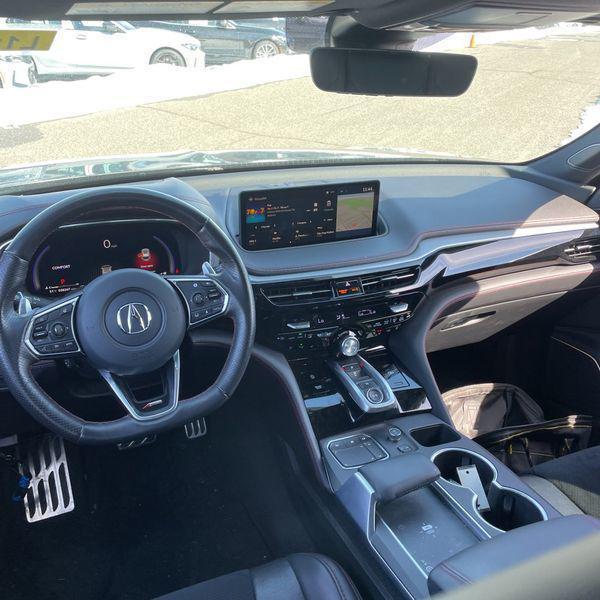 Acura MDX 2023