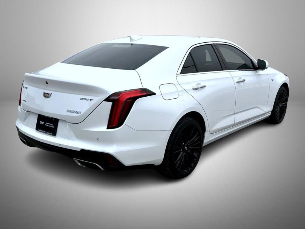 Cadillac CT4 2022