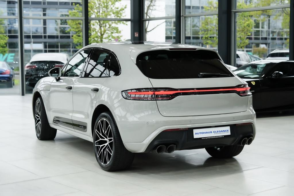 Porsche Macan 2024