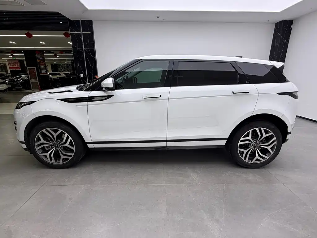 Land Rover Range Rover Evoque 2023