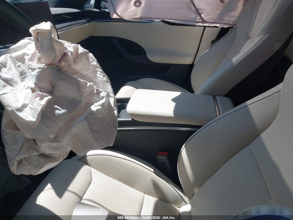 Tesla Model S 2023