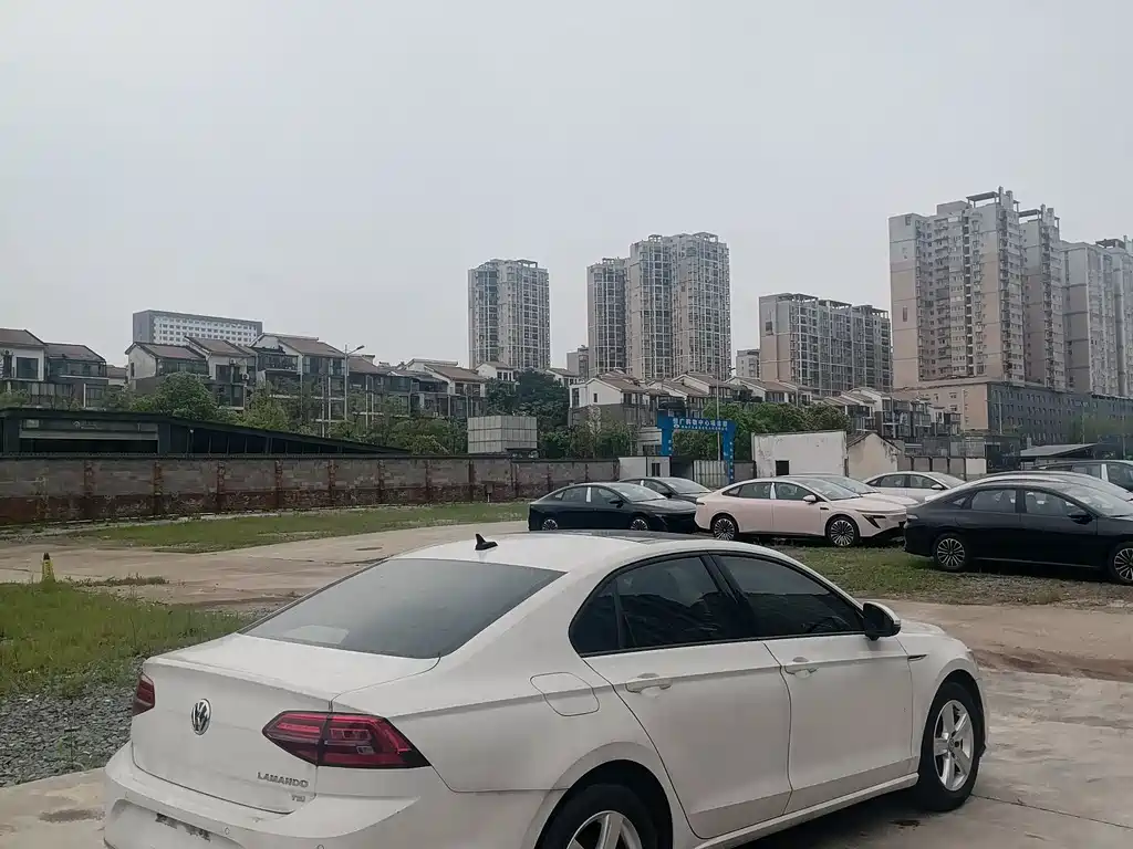 Volkswagen Lamando 2022