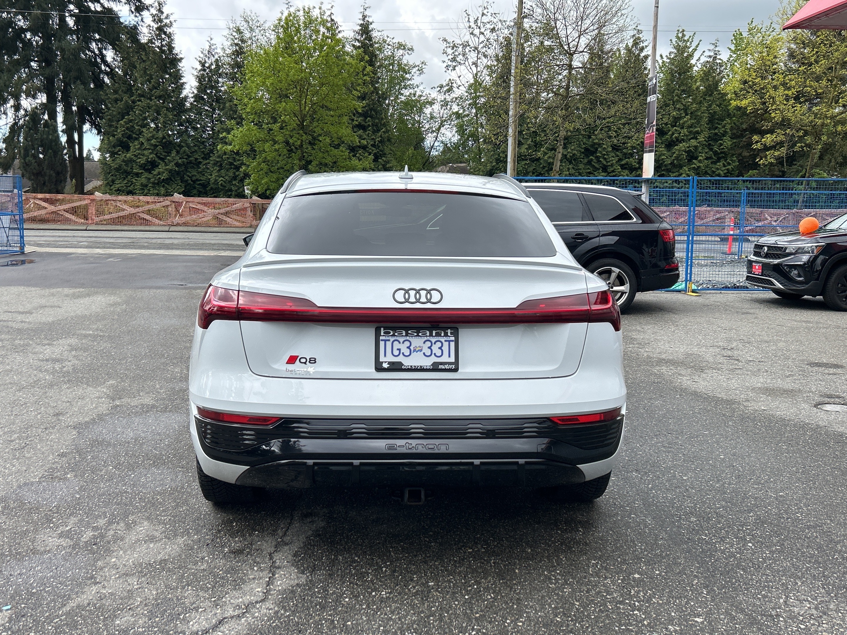 Audi Q8 2024