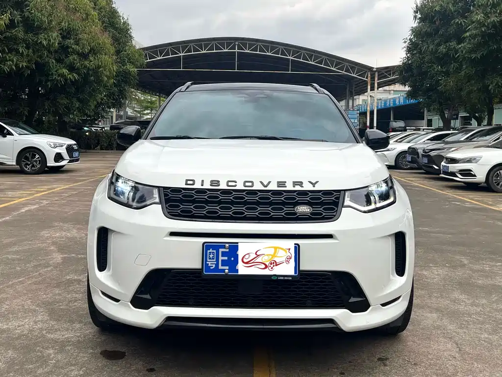 Land Rover Discovery Sport 2021