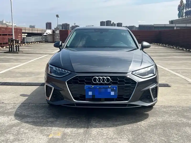Audi A4 2021