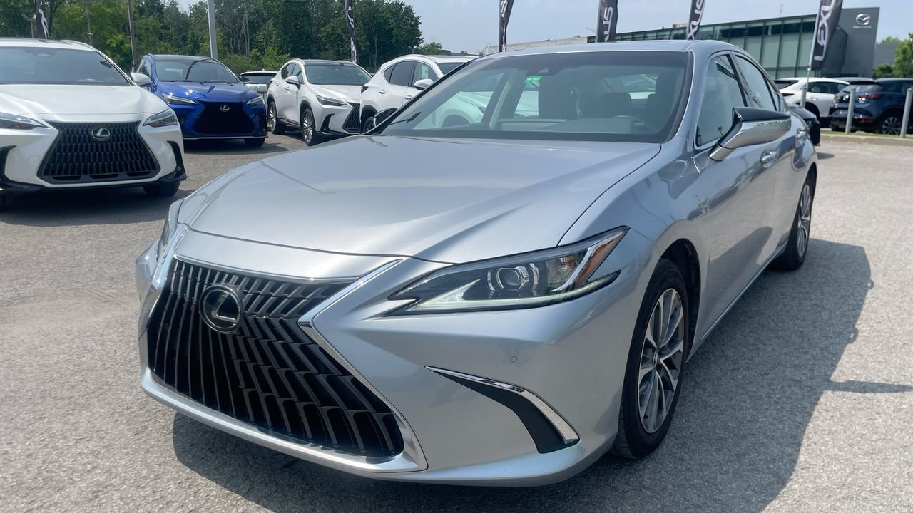 Lexus ES 2023