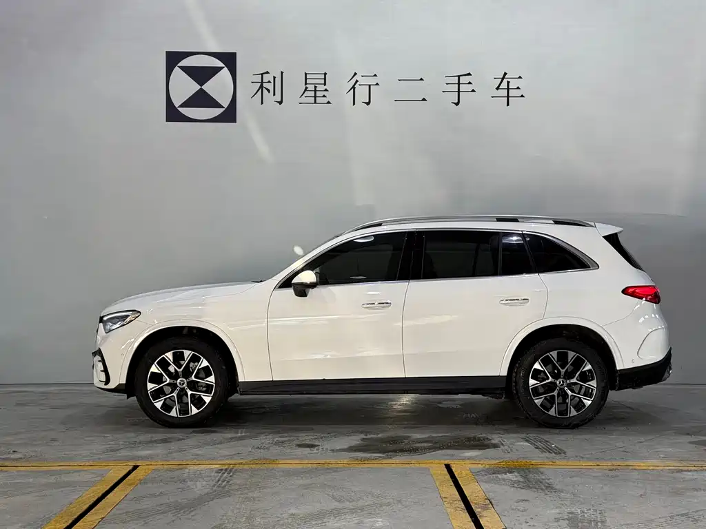 Mercedes-Benz GLC 2024