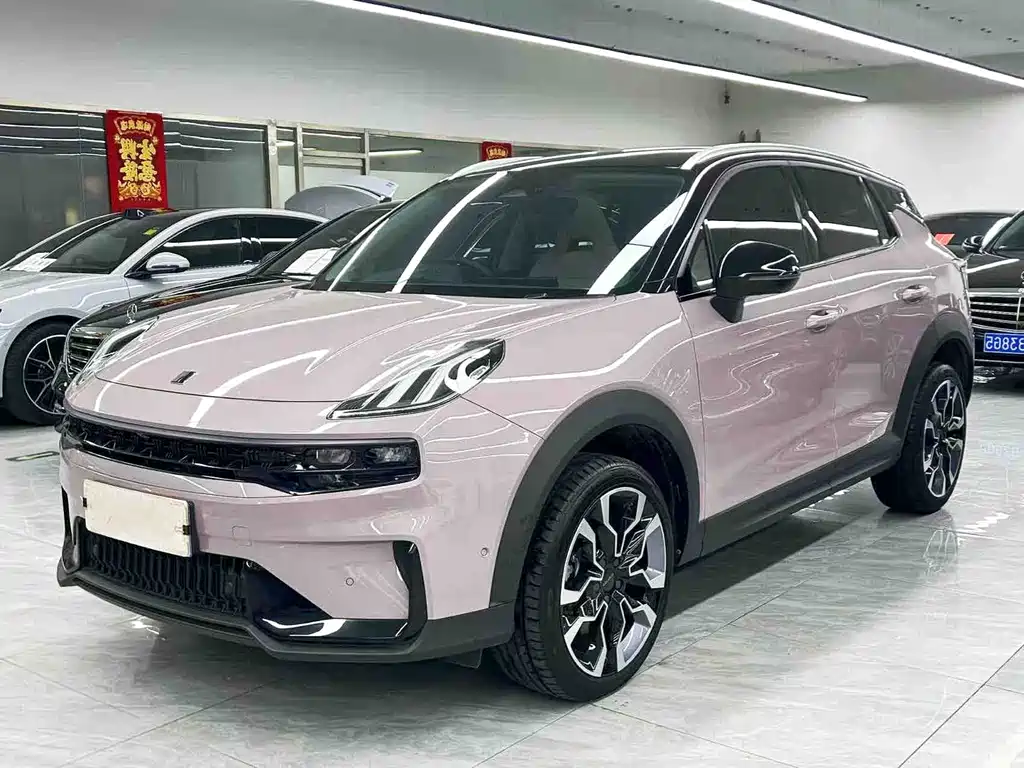 Lynk & Co 06 2023