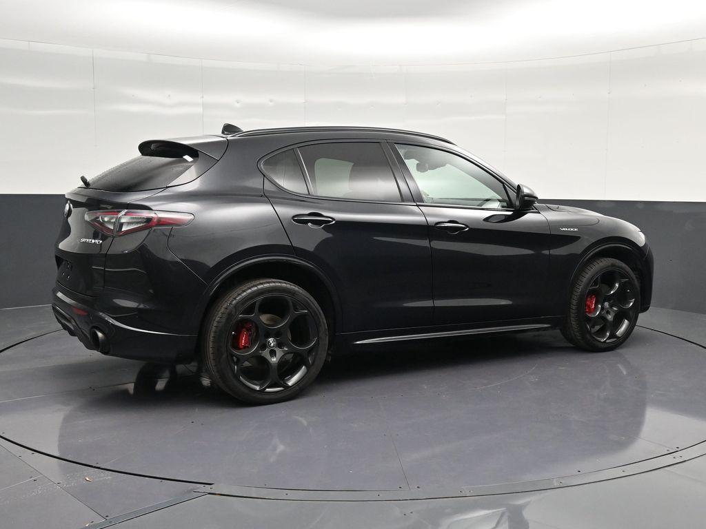 Alfa Romeo Stelvio 2024