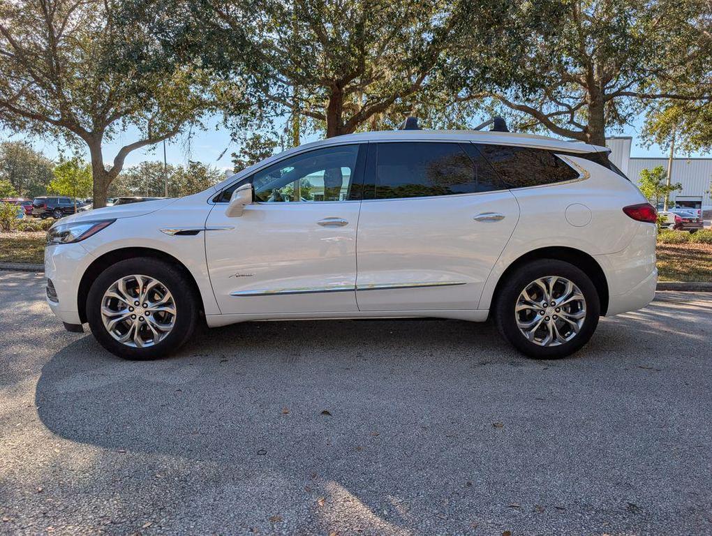 Buick Enclave 2021