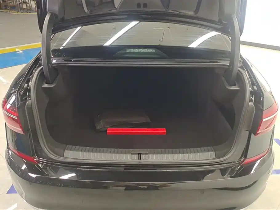 Volkswagen Passat 2022