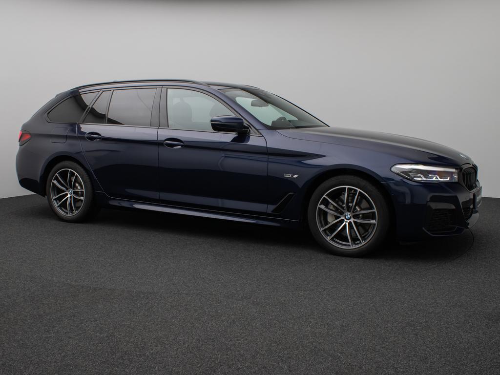 BMW 530 2022