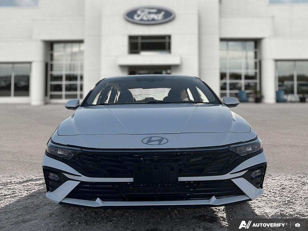 Hyundai Elantra 2024