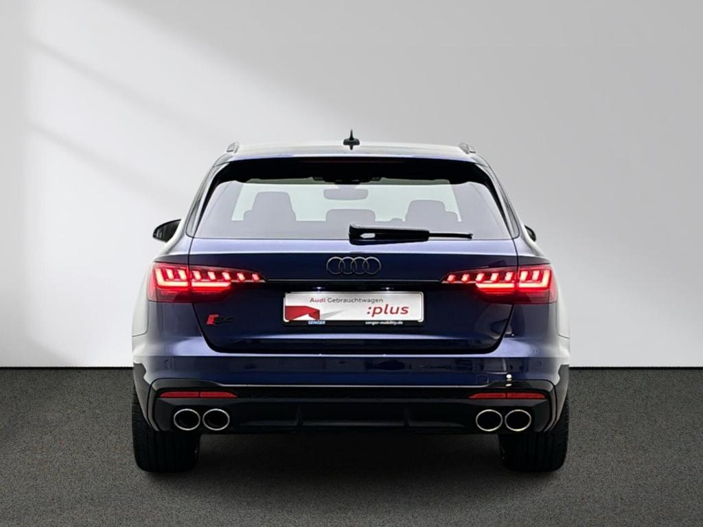 Audi S4 2023