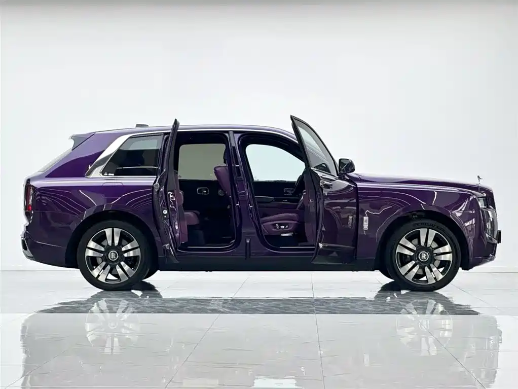 Rolls-Royce Cullinan 2022