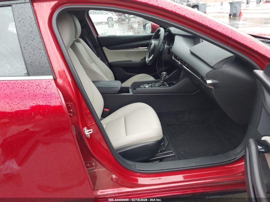 Mazda 3 2023