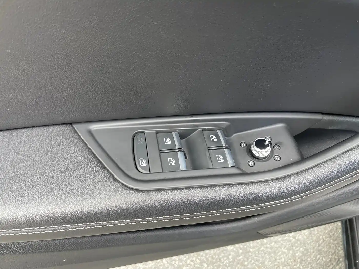 Audi A4 2023