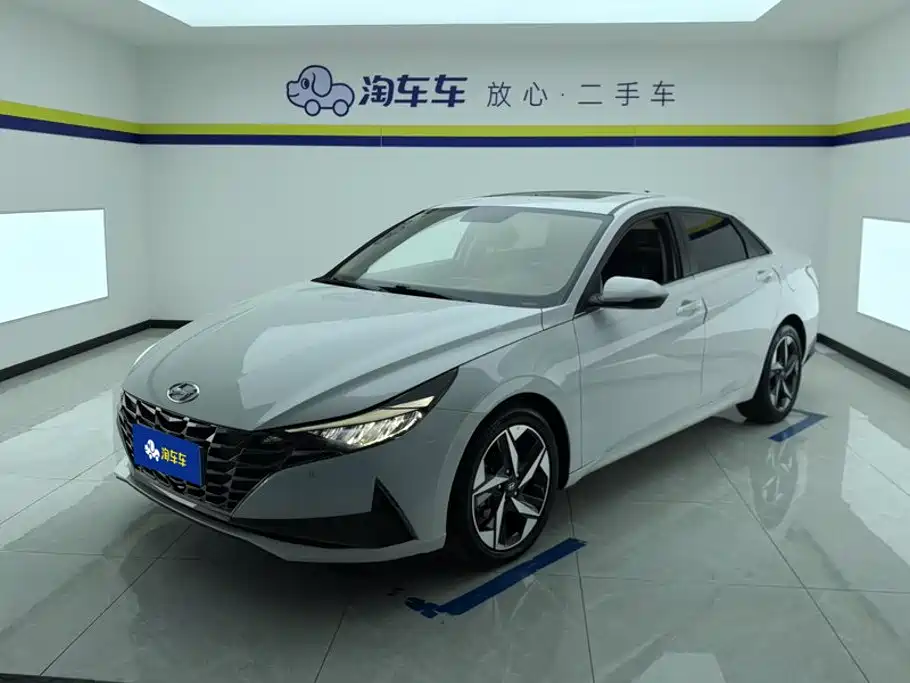 Hyundai Elantra 2021