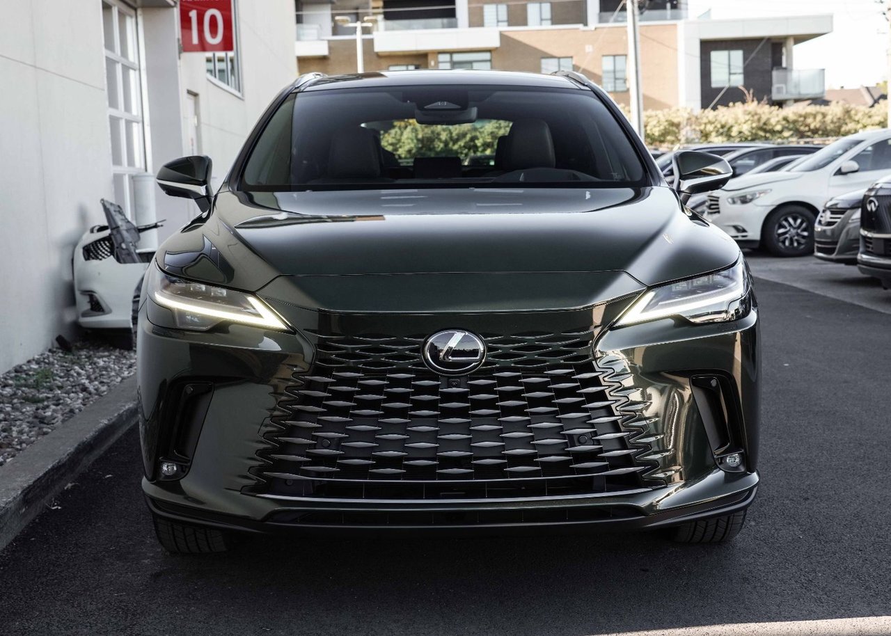 Lexus RX 2025