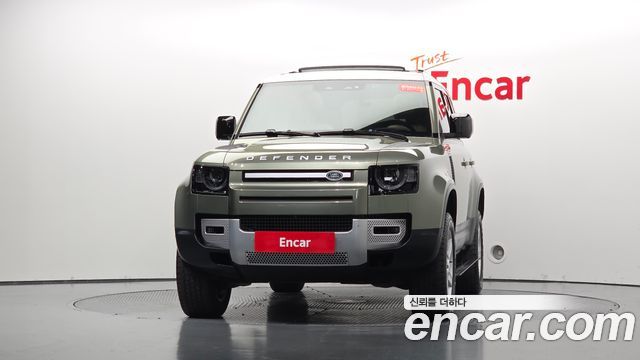 Land Rover Defender 2022
