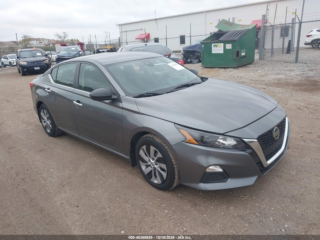 Nissan Altima 2022