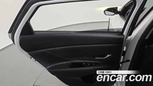 Hyundai Avante 2021